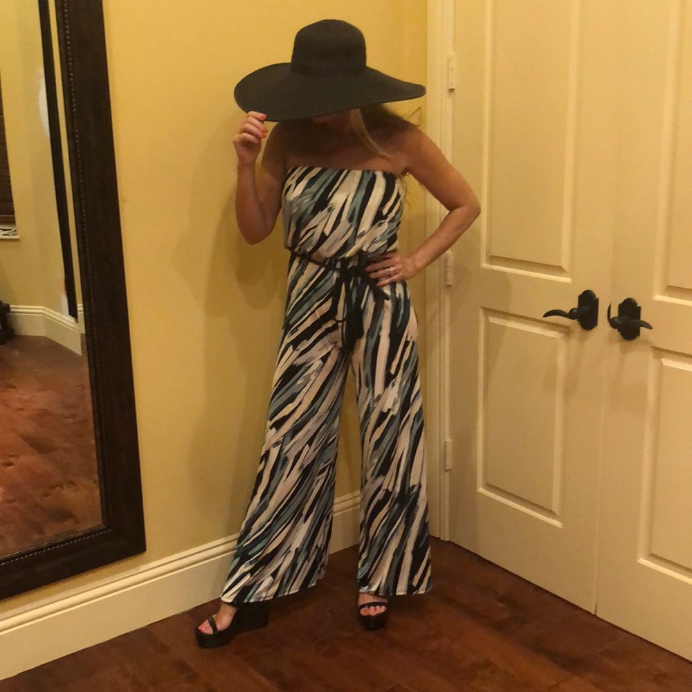Ariella strapless paint suit